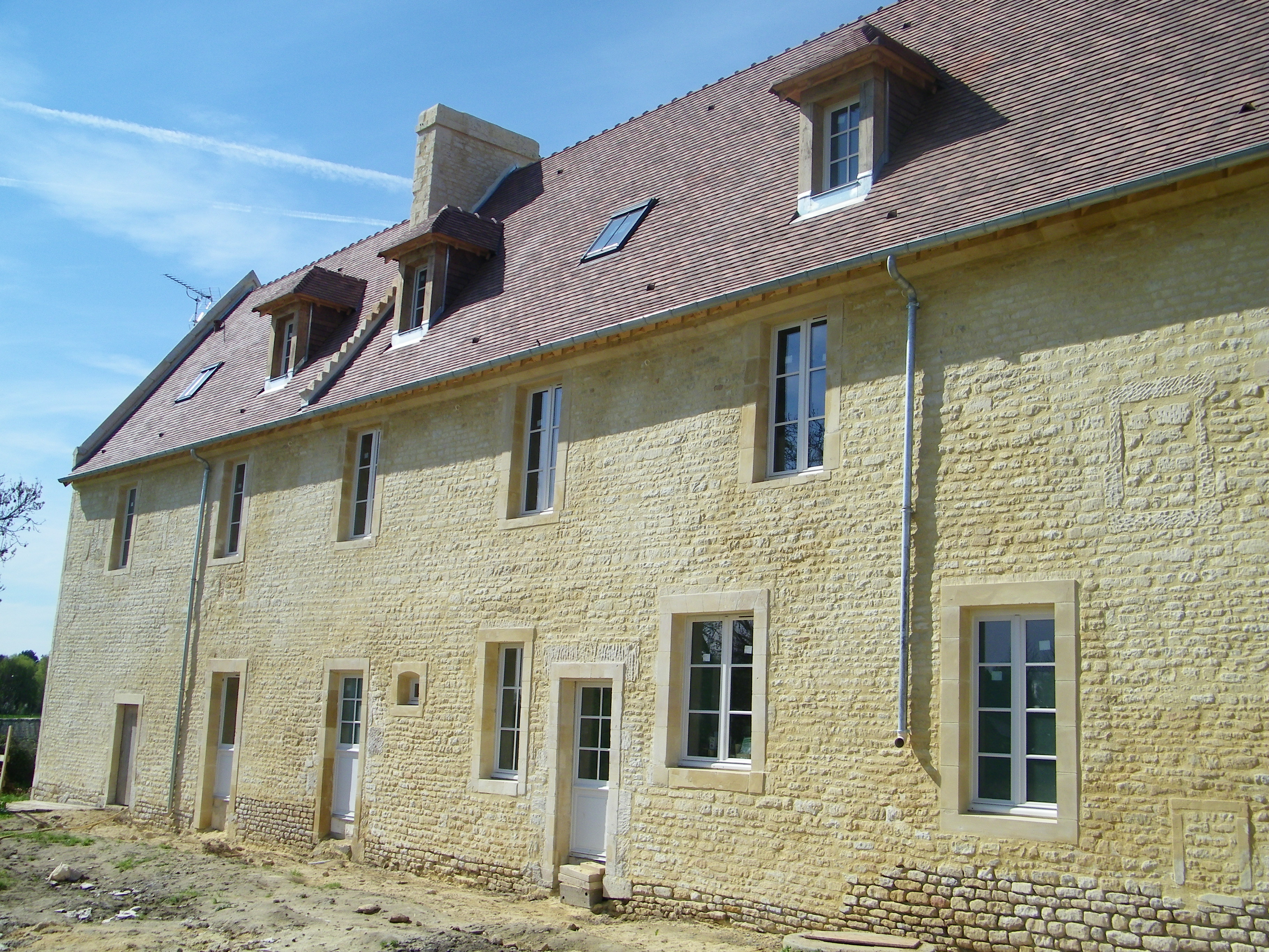 Réhabillitation de maison ancienne dans la Sarthe